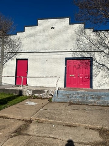 398 Graham Avenue