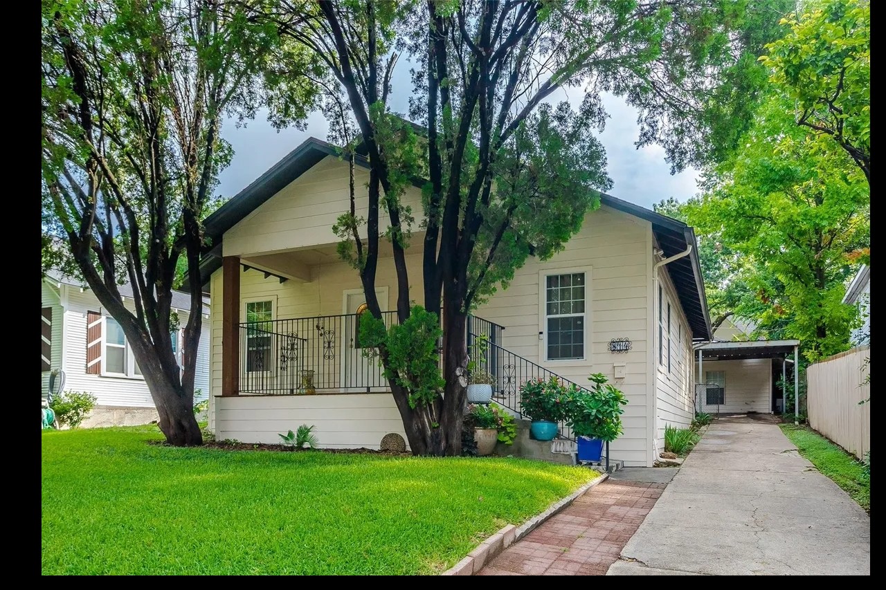 814 Cameron Avenue